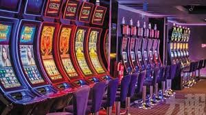 Antarmuka aplikasi mobile yang responsif Aplikasi mobile waktogel. di layar ponsel